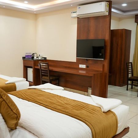 Sri Krishna Inn - Kempegowda Airport Bangalore Devanahalli Luaran gambar