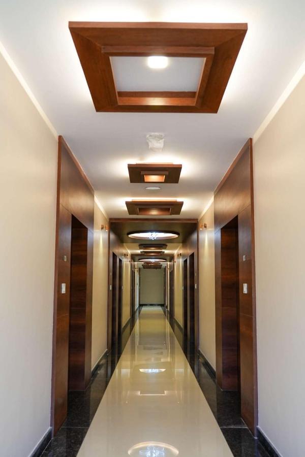 Sri Krishna Inn - Kempegowda Airport Bangalore Devanahalli Luaran gambar