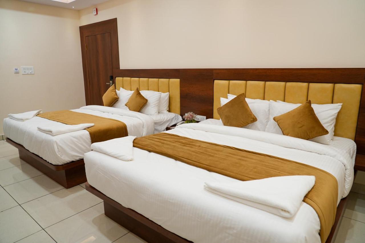 Sri Krishna Inn - Kempegowda Airport Bangalore Devanahalli Luaran gambar
