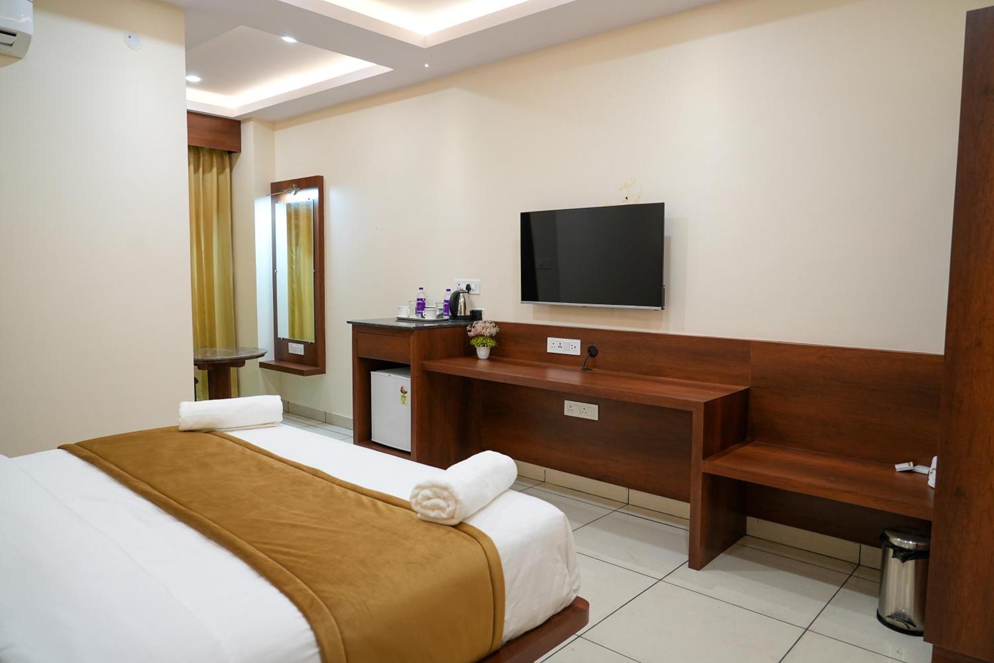 Sri Krishna Inn - Kempegowda Airport Bangalore Devanahalli Luaran gambar