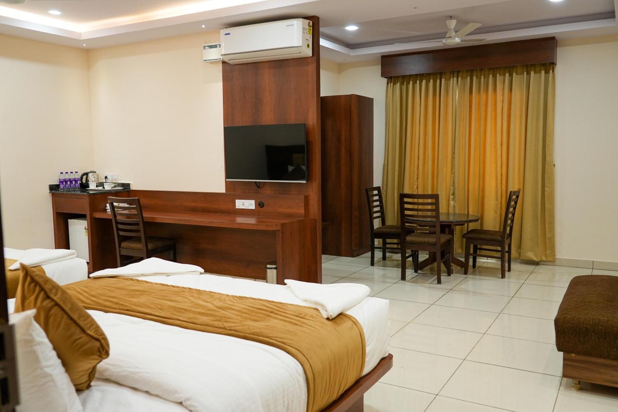 Sri Krishna Inn - Kempegowda Airport Bangalore Devanahalli Luaran gambar